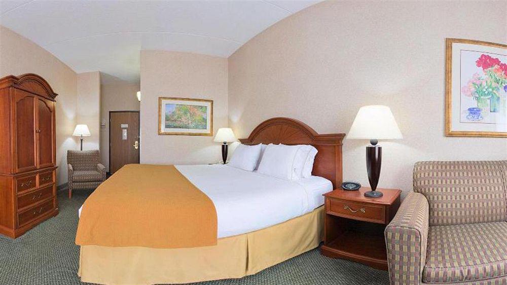 Holiday Inn Express Hotel Pittsburgh-North/Harmarville By Ihg Екстериор снимка