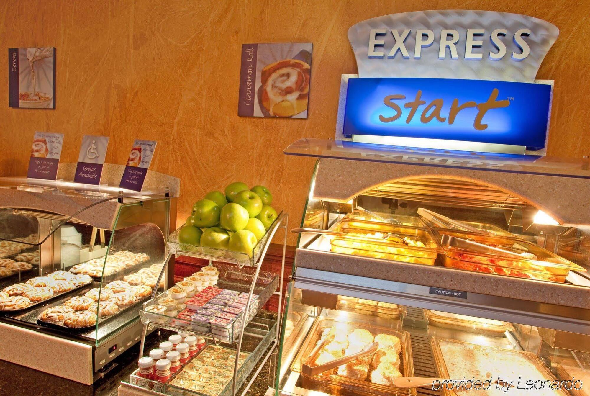 Holiday Inn Express Hotel Pittsburgh-North/Harmarville By Ihg Екстериор снимка